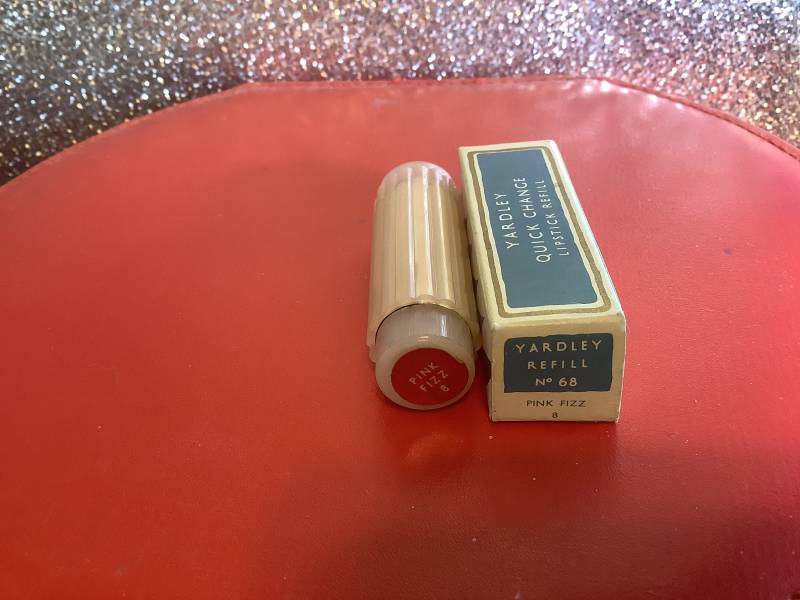 Vintage Yardley Pink Fizz Nachfüller Lippenstift von LipstickandPanties