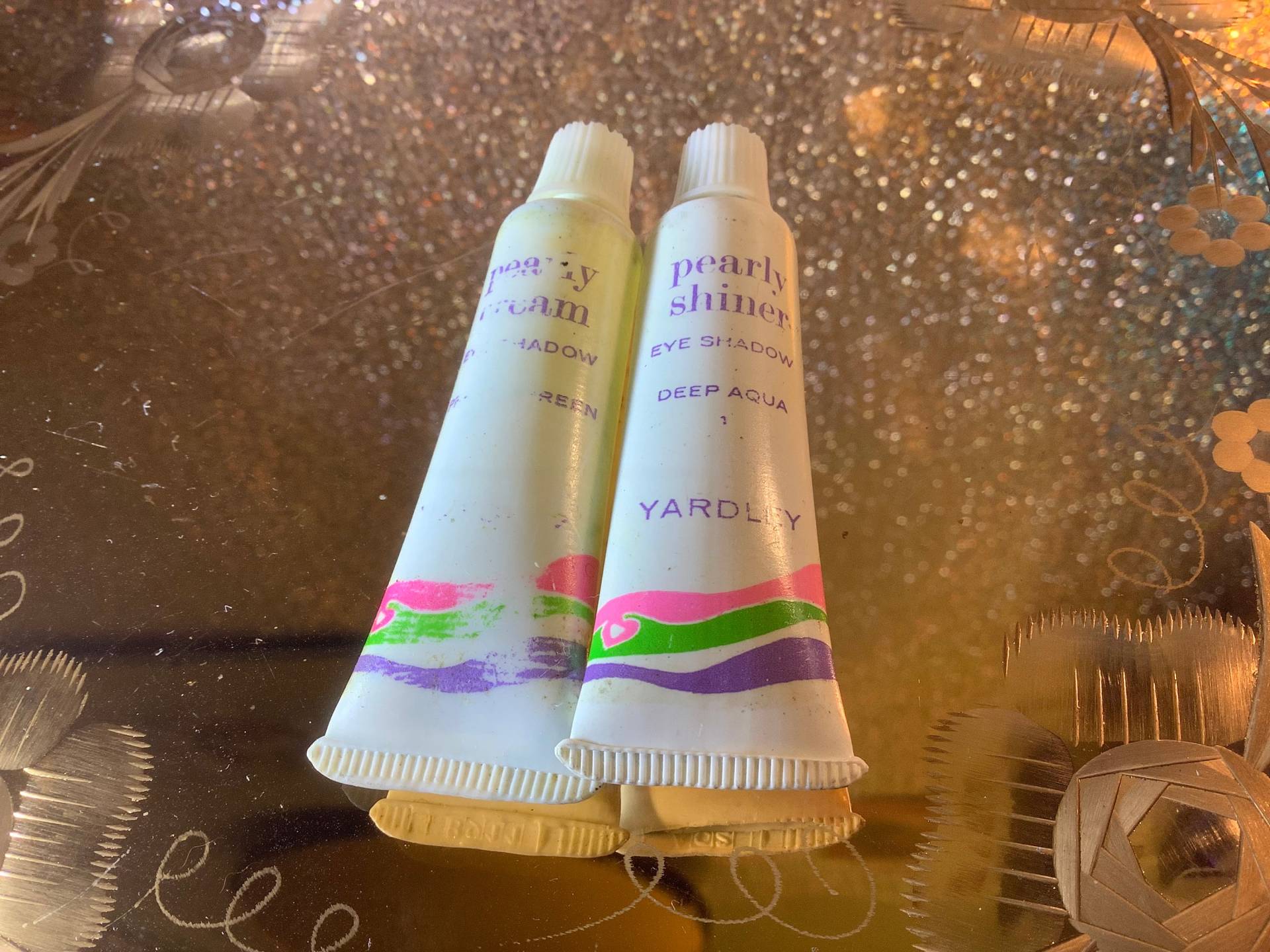 Yardley Pearly Glänzender Augenschatten Yardley Pearly Glänzender Augenschatten von LipstickandPanties