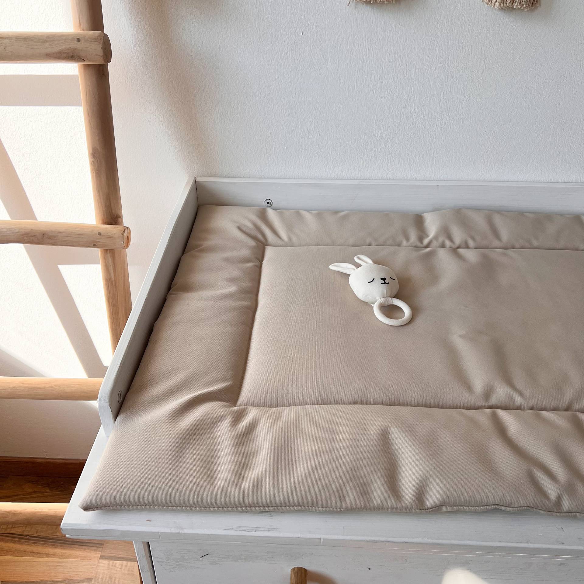 Wickeltischauflage Abwischbar Beige I Für Jede Größe Maßanfertigung Wickeltischauflage Abwischbar Beige I Für Jede Größe Maßanfertigung von LittleANTunique