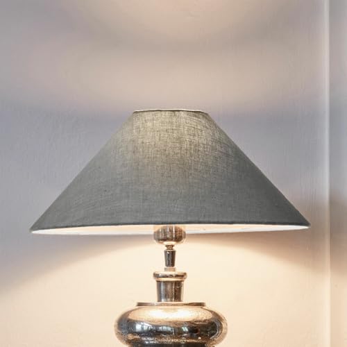 Loberon Lampenschirm Emmera, für Tisch- oder Stehlampen Geeignet, Passend für E27-Fassungen, Lampenzubehör, Wohn-Accessoire, Eisen, Leinen, Taupe Loberon Lampenschirm Emmera, für Tisch- oder Stehlampen Geeignet, Passend für E27-Fassungen, Lampenzubehör, Wohn-Accessoire, Eisen, Leinen, Taupe von Loberon