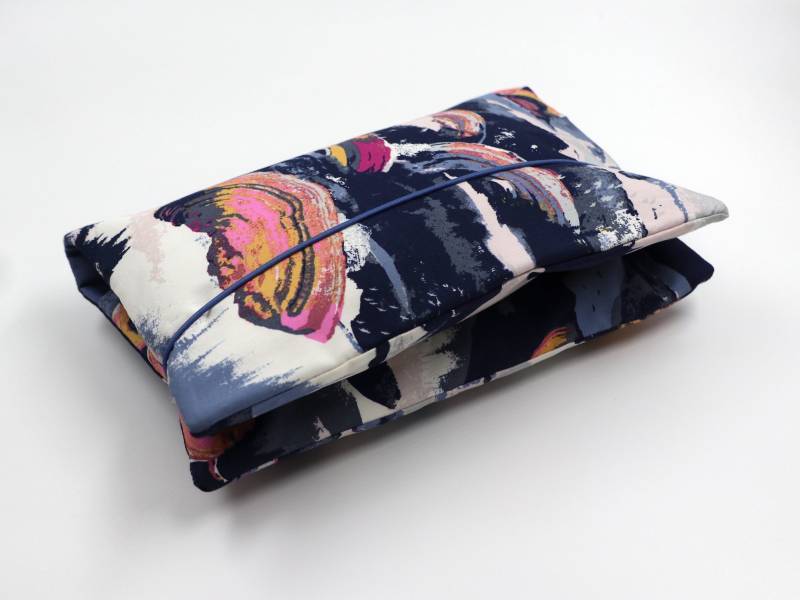 Windeltasche | Wickeltasche Personalisiert Mit Namen Wickelunterlage von LottiKleinShop