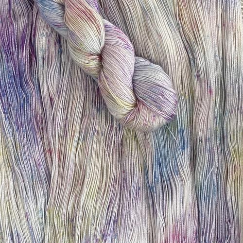 Lotus Yarns 2 Knäuel Seide, 22 Knäuel, weich, glänzend, kühl und hautfreundlich, perfekt für Sommerstricken und Häkeln mit seinem atmungsaktiven Charakter (15) von Lotus Yarns