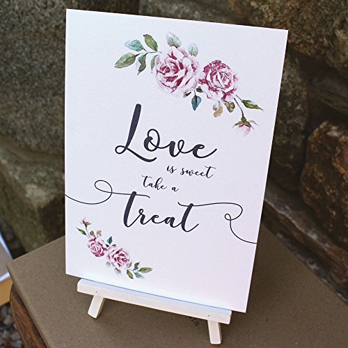 Weiße Boho „Love is sweet“-Karte und Staffelei für den Desserttisch bei Hochzeiten von Luck and Luck