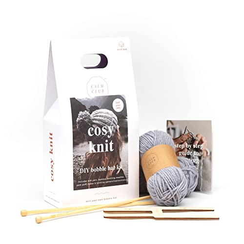 Luckies of London Calm Club – Strickset, Wintermütze, Häkelset, Anfänger-Strickset, inklusive Stricknadeln, grobe Wolle und Anleitung, Bommelmütze, Häkelsets für Anfänger, Zubehör, Geschenke von Luckies of London