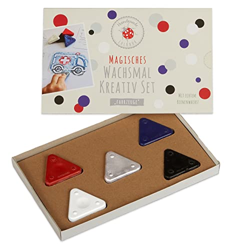 Lulubug Magisches Wachsmalset, Wachsmalblöcke| 4 Wachsmal Dreiecke, 1 Wachsmal Dreieck Metallic, 5 Schablonen | Wachsmalstifte | Motiv: Fahrzeuge Lulubug Magisches Wachsmalset, Wachsmalblöcke| 4 Wachsmal Dreiecke, 1 Wachsmal Dreieck Metallic, 5 Schablonen | Wachsmalstifte | Motiv: Fahrzeuge von Lulubug