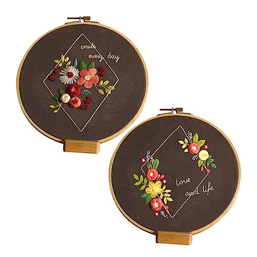 Lurrose 1 Satz Stickmaterial mit Blumenmuster Handstickerei-Material-Set kreuzen Stoff Kreuzstichpackungen Bausätze Bausatz Stickzubehör selber machen Stickwerkzeuge für Anfänger Coffee von Lurrose