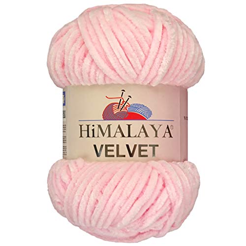 Marriner Himalaya Velvet Super Chunky Garn mit 100 % Polyester, 14/16-lagig, zum Stricken und Häkeln, vegan und hypoallergen, Blassrosa, 100 g Einzelknäuel von MARRINER