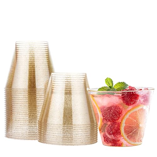 MATANA 30 Premium Plastikbecher, Partybecher, Trinkbecher mit Goldglitter (255ml / 9oz) - Hartplastik Becher, Kunststoffbecher, Mehrwegbecher, Cocktailgläser, Plastikgläser für Hochzeiten & Partys von MATANA