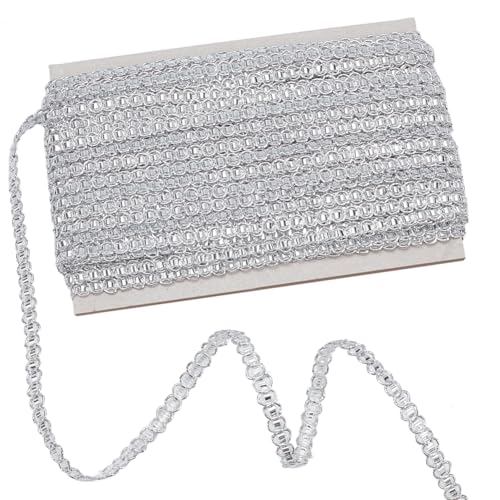 MAYJOYDIY 20 m S Förmiger Silberner Gimp Zopfbesatz 6mm Breit Polyester Spitzenbesatz Band Dekorativer Gewebter Zopfbesatz Stoffbesatz Zum Nähen Für Taschen Basteln Kostüme Vorhänge Lampenschirme MAYJOYDIY 20 m S Förmiger Silberner Gimp Zopfbesatz 6mm Breit Polyester Spitzenbesatz Band Dekorativer Gewebter Zopfbesatz Stoffbesatz Zum Nähen Für Taschen Basteln Kostüme Vorhänge Lampenschirme von MAYJOYDIY