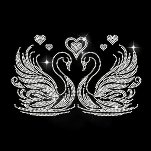 MAYJOYDIY Symmetry Swans Strass Aufbügler Hotfix Transferaufkleber Mit Liebesherz Funkelnd DIY Flicken Reparatur See Schwan Tier Hotfix Für T Shirts Jacken Taschen Jeans Basteln Kleidungszubehör von MAYJOYDIY