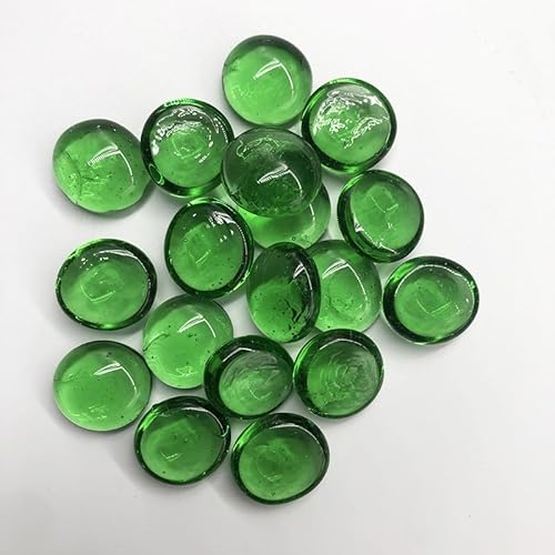 Glasmurmeln, flache Mini-Glasperlen ~ 100 Stück für Vasenfüller, Blumenboden, Mancala-Edelsteine, Kieselsteine, Aquarium-Steine für Tisch, Aquarium, Heimdekoration, Bastelbedarf (grün, 0,5 kg) von MBKHFLL