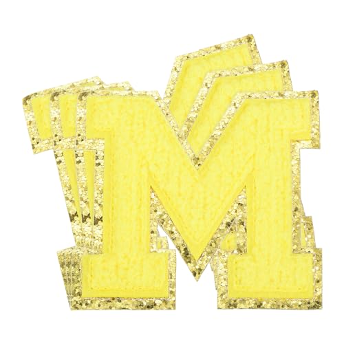 MECCANIXITY Chenille-Buchstaben-Aufnäher, groß, 8 x 8,5 cm, zum Aufbügeln mit Buchstaben M, goldener Glitzer, bestickt, für Kleidung, Schuhe, Hüte, Rucksäcke, 3 Stück (gelb) von MECCANIXITY
