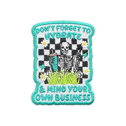 MEIYSTICK Aufnäher mit Aufschrift "Don't Forget to Hydrate Mind Your Own Business", bestickt, für Kleidung, Rucksäcke, Hüte, Jeans, Taschen, Skelettgröße 7,6 cm, zum Aufbügeln oder Aufnähen MEIYSTICK Aufnäher mit Aufschrift "Don't Forget to Hydrate Mind Your Own Business", bestickt, für Kleidung, Rucksäcke, Hüte, Jeans, Taschen, Skelettgröße 7,6 cm, zum Aufbügeln oder Aufnähen von MEIYSTICK