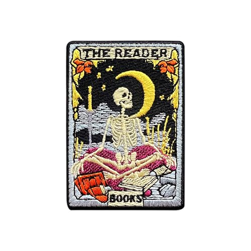 MEIYSTICK The Reader Skelett-Bücher-Stickerei-Aufnäher für Kleidung, Rucksäcke, Hüte, Jeans, Taschen, Tarotkartengröße 7,6 cm, Bügelbild oder Aufnäher, Applikation, Stickerei-Aufnäher MEIYSTICK The Reader Skelett-Bücher-Stickerei-Aufnäher für Kleidung, Rucksäcke, Hüte, Jeans, Taschen, Tarotkartengröße 7,6 cm, Bügelbild oder Aufnäher, Applikation, Stickerei-Aufnäher von MEIYSTICK