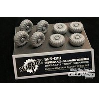 Russian MAZ-543M Sagged Wheel Set von MENG Models