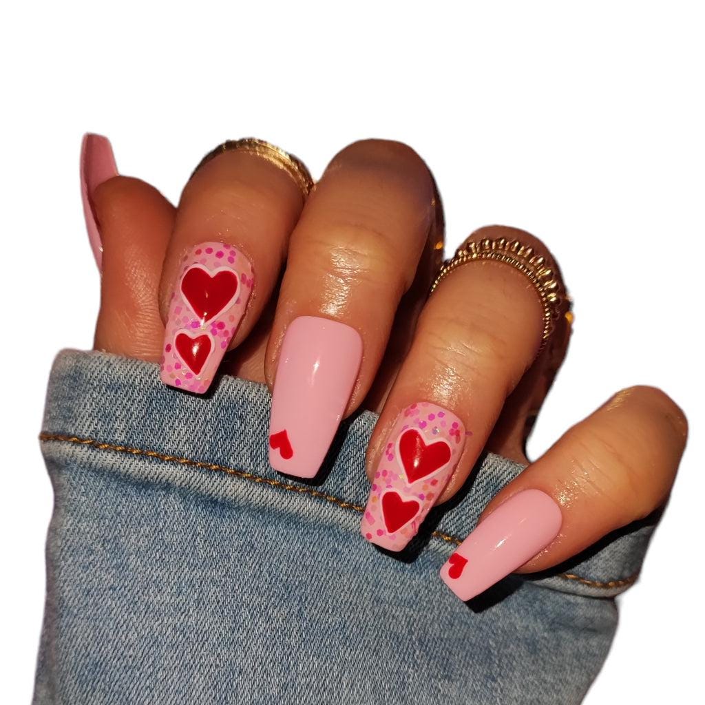 Love Love von MEVANAILS