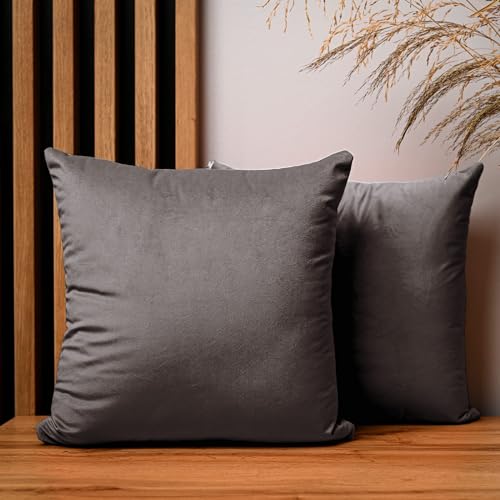2er Set Kissenbezug 40x40 cm braun rechteck - aus Samtstoff, mit Reißverschluss - dekorative Kissenbezüge für Kissen 40x40, Deko Schlafzimmer, Deko Wohnzimmer 2er Set Kissenbezug 40x40 cm braun rechteck - aus Samtstoff, mit Reißverschluss - dekorative Kissenbezüge für Kissen 40x40, Deko Schlafzimmer, Deko Wohnzimmer von MG Design