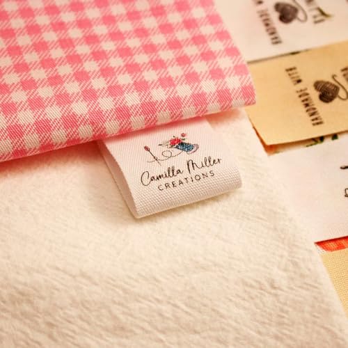 25*70mm Individuelles Twill-Etikett, Namensschilder Aus Stoff, Personalisierte Marke, Logo Oder Text, Baumwollband, Bekleidungsetiketten, Individuell Personalisierte Etiketten, For Nähen Verwendet(50p 25*70mm Individuelles Twill-Etikett, Namensschilder Aus Stoff, Personalisierte Marke, Logo Oder Text, Baumwollband, Bekleidungsetiketten, Individuell Personalisierte Etiketten, For Nähen Verwendet(50p von MINXLTD