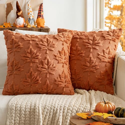 MIULEE 2er Set Kissenbezug Herbst Dekokissen Kissenhülle Sofakissen Wolle Hohles Ahornblatt Couchkissen kuschelkissen Halloween Karamell 45x45CM von MIULEE