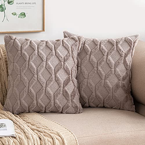 MIULEE Kissenbezüge 2er Set Wolle Sofakissen Sanft Dekokissen Weich Kissenbezug Couchkissen Dekorativ Zierkissenbezug für Sofa Bett Wohnzimmer Schlafzimmer klassischer Style Sandfarbe 40x40cm MIULEE Kissenbezüge 2er Set Wolle Sofakissen Sanft Dekokissen Weich Kissenbezug Couchkissen Dekorativ Zierkissenbezug für Sofa Bett Wohnzimmer Schlafzimmer klassischer Style Sandfarbe 40x40cm von MIULEE
