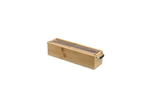 MOON KITCHEN HOME | Parmesanreibe Stargrate, Material: Bambus/Holz, Reibe aus Edelstahl, Maße: L 25.0 cm, B 6.2 cm, H 5.6 cm | 5806075 von MOON KITCHEN HOME