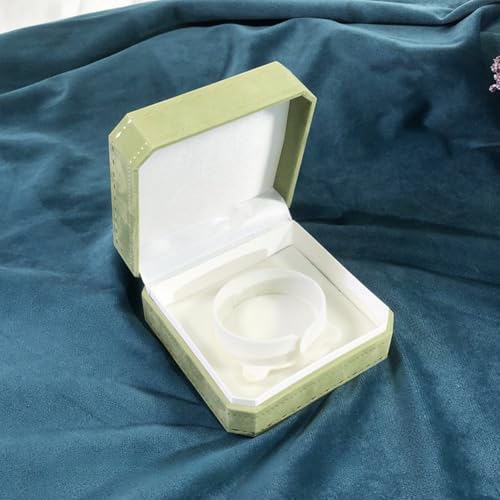 MOTTK Samt-Geschenkbox für Halskette und Anhänger, achteckige Ringschachteln, Schmuckaufbewahrung, Präsentationshülle für Hochzeit, Verlobung, Geburtstag, Jahrestag, Zeremonie (grün, Armreif-Box) MOTTK Samt-Geschenkbox für Halskette und Anhänger, achteckige Ringschachteln, Schmuckaufbewahrung, Präsentationshülle für Hochzeit, Verlobung, Geburtstag, Jahrestag, Zeremonie (grün, Armreif-Box) von MOTTK
