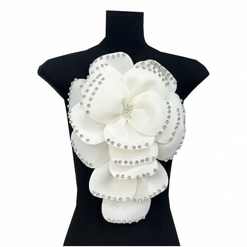 Handgefertigter mehrlagiger Stoff, 3D-Brustblumenaufnäher, Broschen, Nähapplikation für selbstgemachte Damenbekleidung, Kristallperle, Revers, Hochzeit, Abendparty, Kleid, Zubehör, Geschenk (weiß) Handgefertigter mehrlagiger Stoff, 3D-Brustblumenaufnäher, Broschen, Nähapplikation für selbstgemachte Damenbekleidung, Kristallperle, Revers, Hochzeit, Abendparty, Kleid, Zubehör, Geschenk (weiß) von MUMAYA