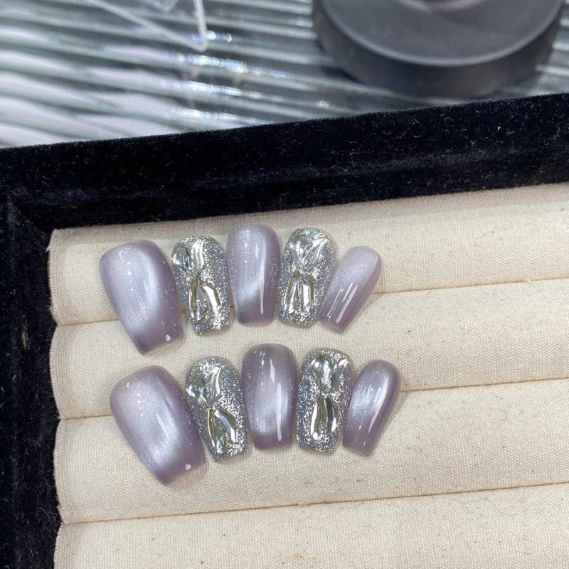 Metallic Elegance Press On Nail Manicure/Reusable Nails Medium Coffin 22mm von MYNAILPRESS