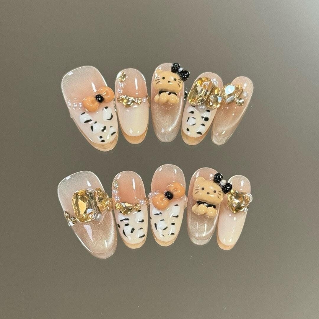 Golden Kitty Glam Press On Nails Manicure/ Reusable Nails/ Medium Stiletto 20 Mm Golden Kitty Glam Press On Nails Manicure/ Reusable Nails/ Medium Stiletto 20 Mm von MYNAILPRESS