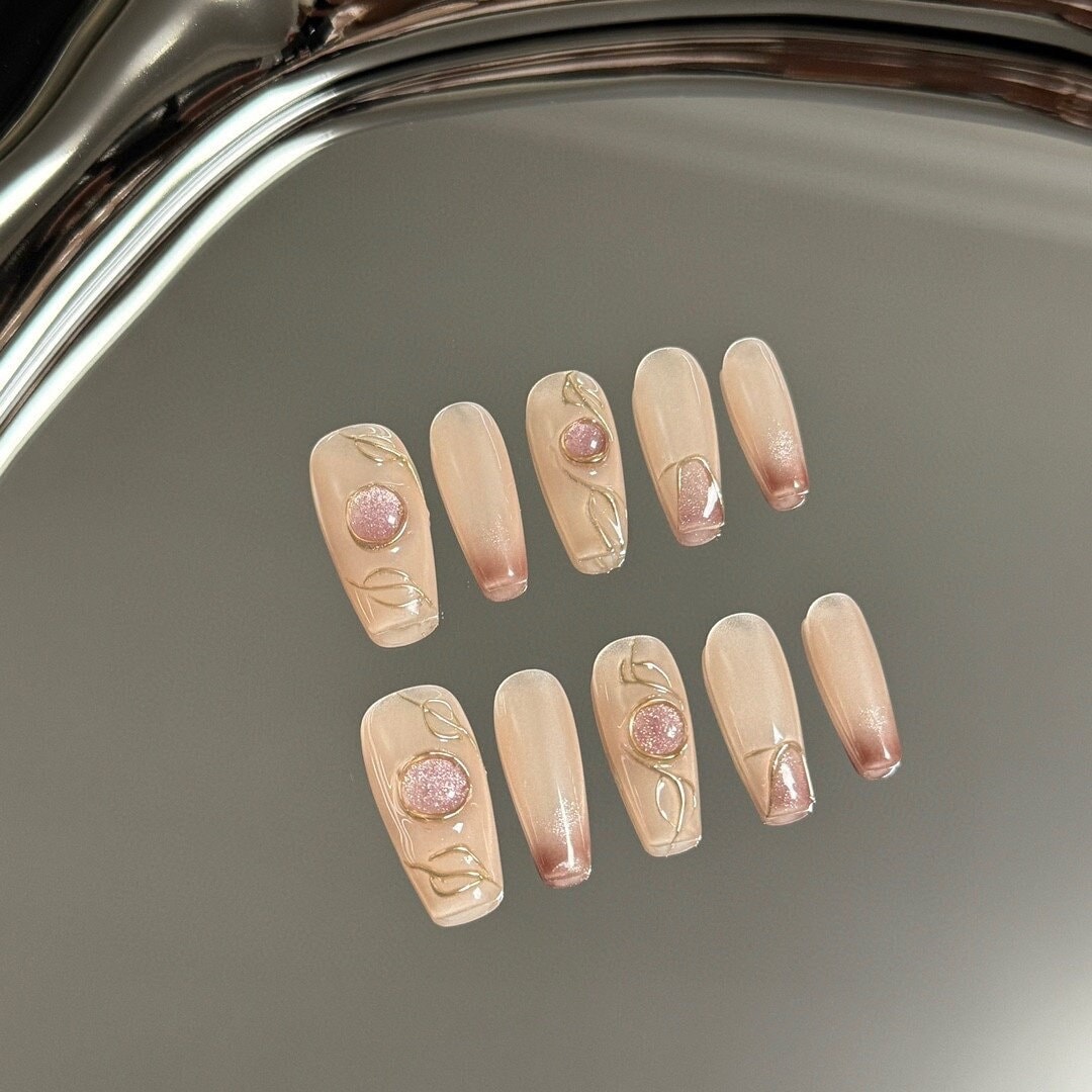 Rose Quartz Sparkle Press On Nails Manicure/ Reusable/ Coffin Shape 24mm S Size Rose Quartz Sparkle Press On Nails Manicure/ Reusable/ Coffin Shape 24mm S Size von MYNAILPRESS