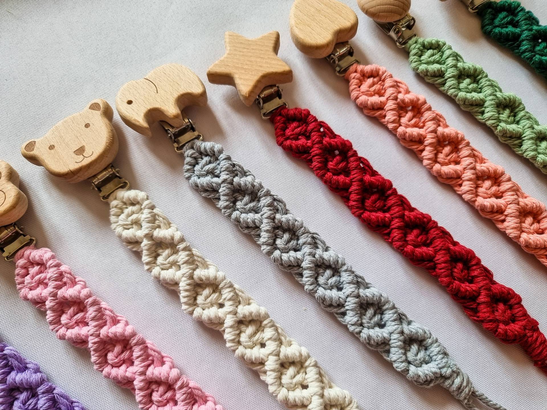 Baby Schnullerkette, Schnullerband, Accessoires, Schnullerkette Baby Schnullerkette, Schnullerband, Accessoires, Schnullerkette von MacramemakersUK