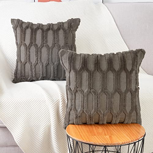 Madizz 2er Set Sanft Plüsch Kurze Wolle Samt Dekorativ Zierkissenbezüge Luxus Stil Kissenbezug für Sofa für Schlafzimmer Taupe 30x30 cm Quadrat von Madizz