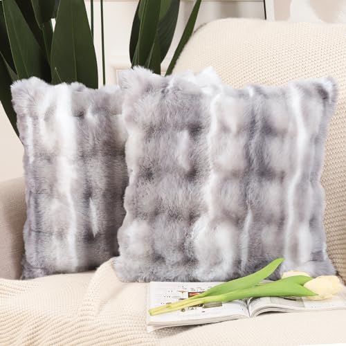 Madizz 2er Set Sanft Plüsch Kurze Wolle Samt Dekorativ Zierkissenbezüge Luxus Stil Kissenbezug für Sofa für Schlafzimmer Weiß Grau 65x65 cm Madizz 2er Set Sanft Plüsch Kurze Wolle Samt Dekorativ Zierkissenbezüge Luxus Stil Kissenbezug für Sofa für Schlafzimmer Weiß Grau 65x65 cm von Madizz