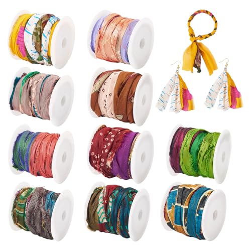 Magibeads Recyceltes Sari-Seiden-Garn, Bandspule, zufällige Farbe, reines Seide, für Weihnachtsdekoration, Makramee-Hersteller, Schmuckherstellung, Teppiche, Haken, 5,5 m Magibeads Recyceltes Sari-Seiden-Garn, Bandspule, zufällige Farbe, reines Seide, für Weihnachtsdekoration, Makramee-Hersteller, Schmuckherstellung, Teppiche, Haken, 5,5 m von Magibeads