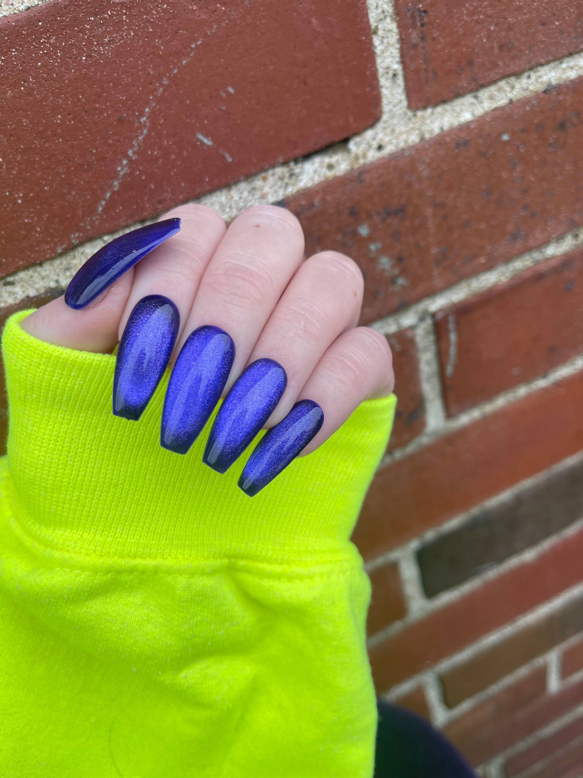 Violet | Dunkel Violett Licht Verschieben Drücken Sie Die Nägel Winter Kleber Auf Künstliche Witchy Sarg Ballerina Stiletto Violet | Dunkel Violett Licht Verschieben Drücken Sie Die Nägel Winter Kleber Auf Künstliche Witchy Sarg Ballerina Stiletto von MagpieNails