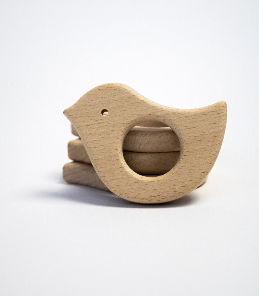 Beißring "Kleiner Vogel" Aus Buchenholz von MahinaMakramee