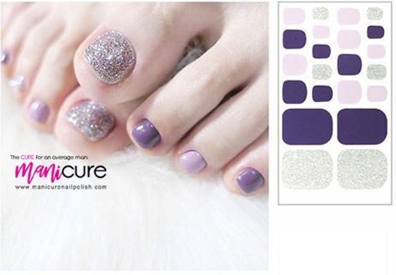 Lila Passion Glitzer Und Feste Oberfläche, Pedicure Echte Nagellackstreifen, Getrocknete Nagellacke, Nagelfolien, Aufkleber, Langlebig, Ungiftig Lila Passion Glitzer Und Feste Oberfläche, Pedicure Echte Nagellackstreifen, Getrocknete Nagellacke, Nagelfolien, Aufkleber, Langlebig, Ungiftig von ManicureNailPolish