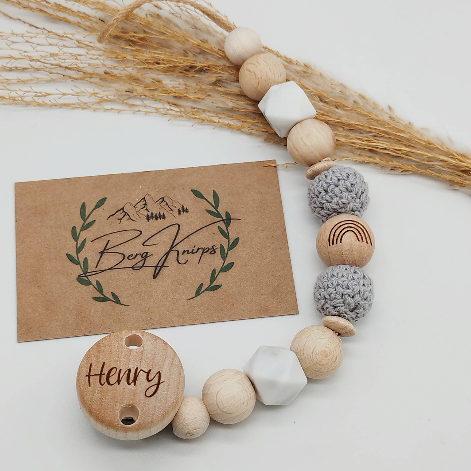Schnullerkette Mit Namen Doppelnamen Personalisiert Jungen Mädchen | Babygeschenk Zur Geburt Schnullerkette Mit Namen Doppelnamen Personalisiert Jungen Mädchen | Babygeschenk Zur Geburt von ManufakturBergKnirps