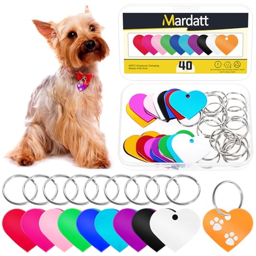 Mardatt 40 Stück (20 Set) Aluminium Blank Tags mit Schlüsselring Kit, 10 Farben Herz Stempeln Blanks Gravur Blank Scheiben Hund Tag Haustier Tags für DIY Dekorative Handwerk, 38 x 33 x 1mm von Mardatt
