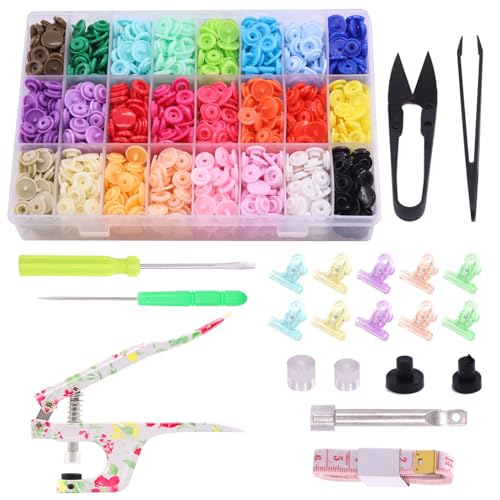 Mardatt 405-teiliges Druckknöpfe und Druckknopfzangen-Set, 24 Farben, Größe 20, T5, rund, Kunststoff, kein Nähen, Nähclip, Befestigungswerkzeuge für Kleidung, Regenmantel, Basteln und andere Mardatt 405-teiliges Druckknöpfe und Druckknopfzangen-Set, 24 Farben, Größe 20, T5, rund, Kunststoff, kein Nähen, Nähclip, Befestigungswerkzeuge für Kleidung, Regenmantel, Basteln und andere von Mardatt