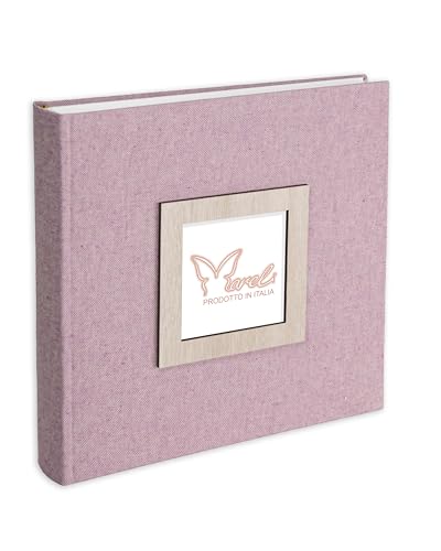 Mareli Fotoalbum, 31 x 31, 80 Seiten mit Seidenpapier, Einband aus rosa Leinen mit Bilderrahmen aus Holz im Einband Mareli Fotoalbum, 31 x 31, 80 Seiten mit Seidenpapier, Einband aus rosa Leinen mit Bilderrahmen aus Holz im Einband von Mareli