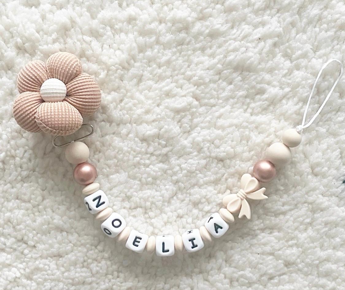Schnullerkette/Nuggikette Schnullerkette/Nuggikette von MariLeoBabystore