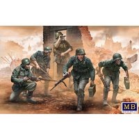 German Infantry WWII era early Period von Master Box Plastic Kits