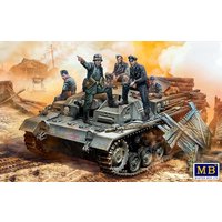 German StuG III Crew - WWII era von Master Box Plastic Kits