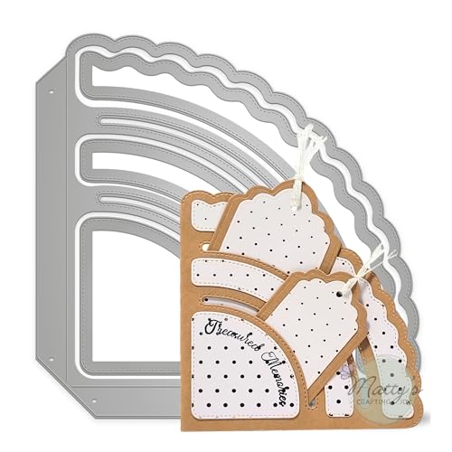 Matty's Crafting Joy Stanzschablonen-Set mit Schlitzen, große Tasche mit gewelltem Rand, Metall-Stanzformen für Kartenherstellung, Alben, Tagebücher, Planer, Papierbastelformen, Scrapbooking-Zubehör Matty's Crafting Joy Stanzschablonen-Set mit Schlitzen, große Tasche mit gewelltem Rand, Metall-Stanzformen für Kartenherstellung, Alben, Tagebücher, Planer, Papierbastelformen, Scrapbooking-Zubehör von Matty's Crafting Joy
