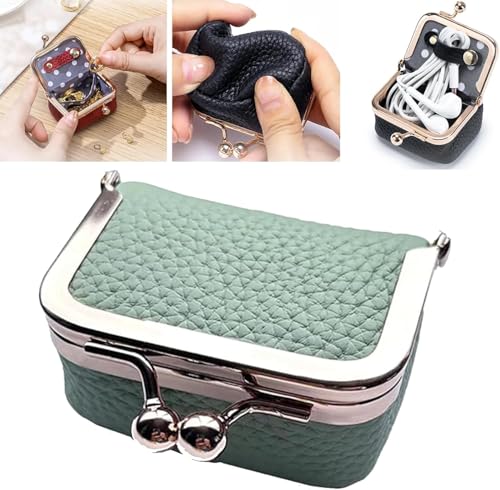 MavChanolia Mini-Schmuckschatulle aus echtem Leder, modische, schlichte Schmucktasche, Organizer-Box für Ohrringe und Halsketten MavChanolia Mini-Schmuckschatulle aus echtem Leder, modische, schlichte Schmucktasche, Organizer-Box für Ohrringe und Halsketten von MavChanolia