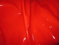 Lackstoff ROT Meterware Lackleder mit Latex Hochglanz von Mc-Stoff