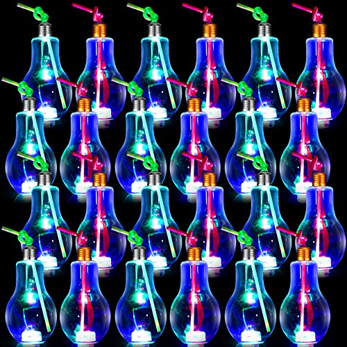 500 ml GlühbirnenBecher leuchten LED Trinkgläser Kunststoffflaschen mit Strohhalm Versiegelungsdeckel befüllbare Tasse leuchtet im Dunkeln Gefälligkeiten Saft Wasserbecher für Neujahr Karneval von Meanplan