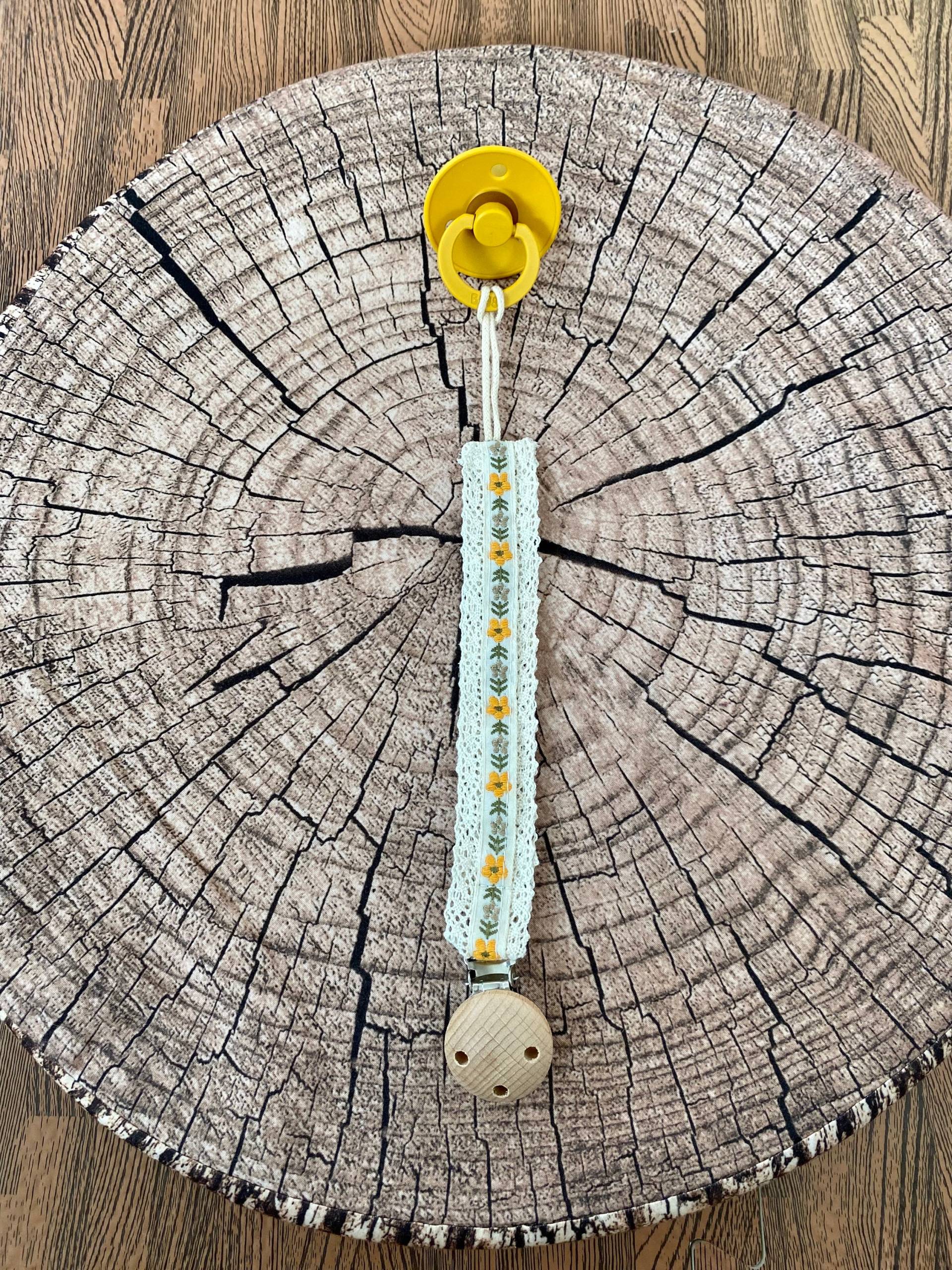 Schnullerkette Retro Schnullerkette Retro von MeerchenTante
