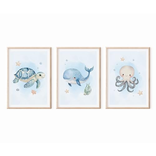 MeinBaby123® Unterwasserwelt Bilder Kinderzimmer | 3er Set DIN A4 | Wal, Schildkröte, Delfin, Seepferdchen | Kinderzimmer Deko Meer | Kinderzimmer Bilder | Geschenk zur Geburt (Unterwasserwelt V3) von MeinBaby123
